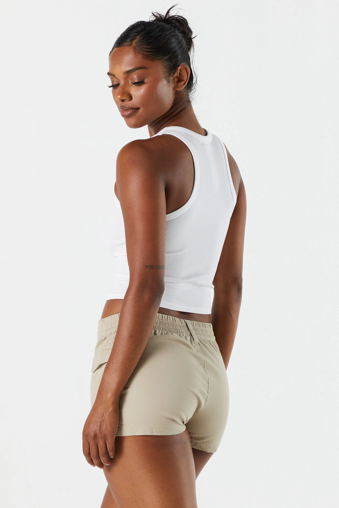 Poplin Low Rise Cargo Short - Image 11