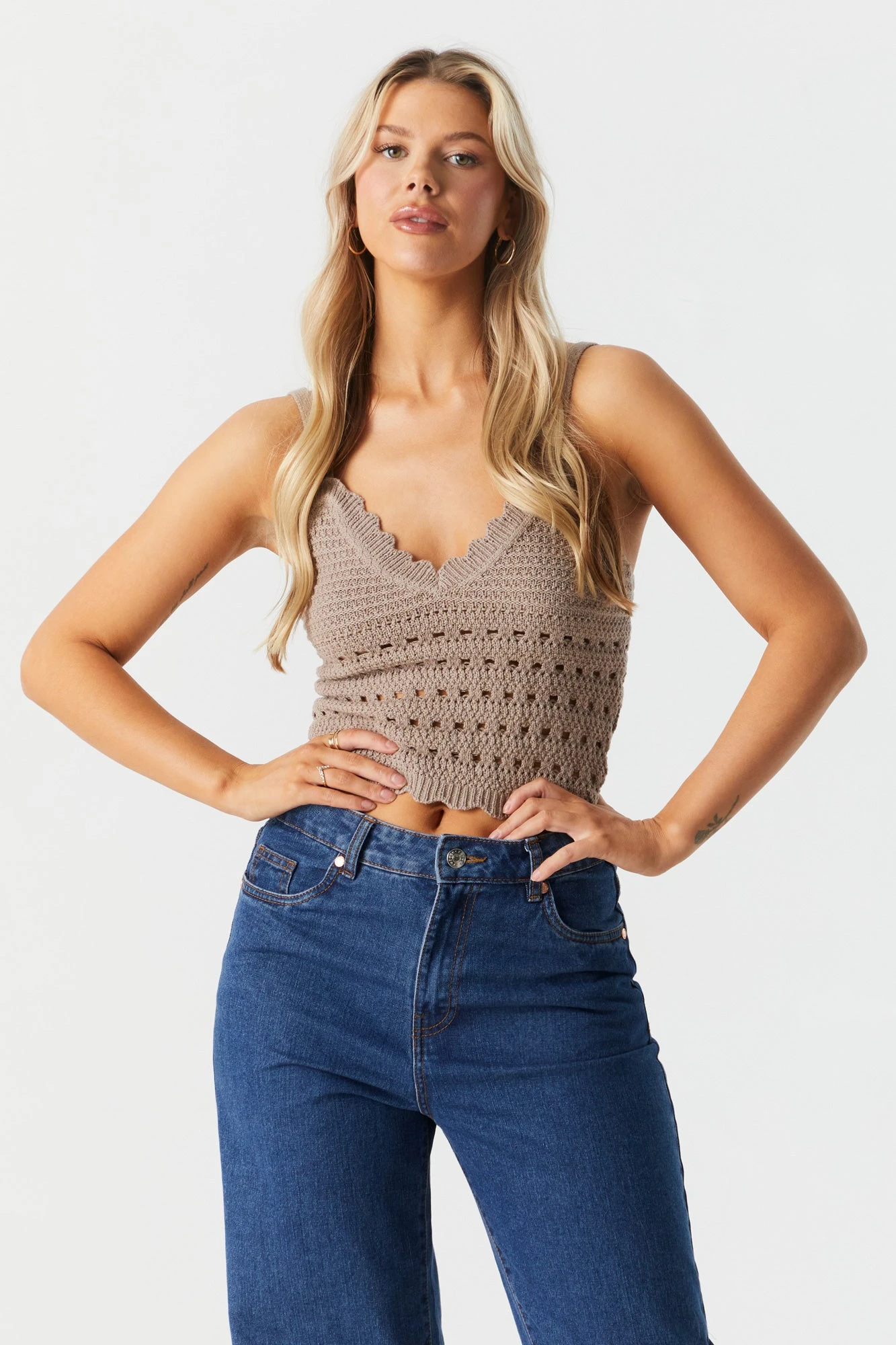 V-Neck Crop Crochet Tank - Image 15