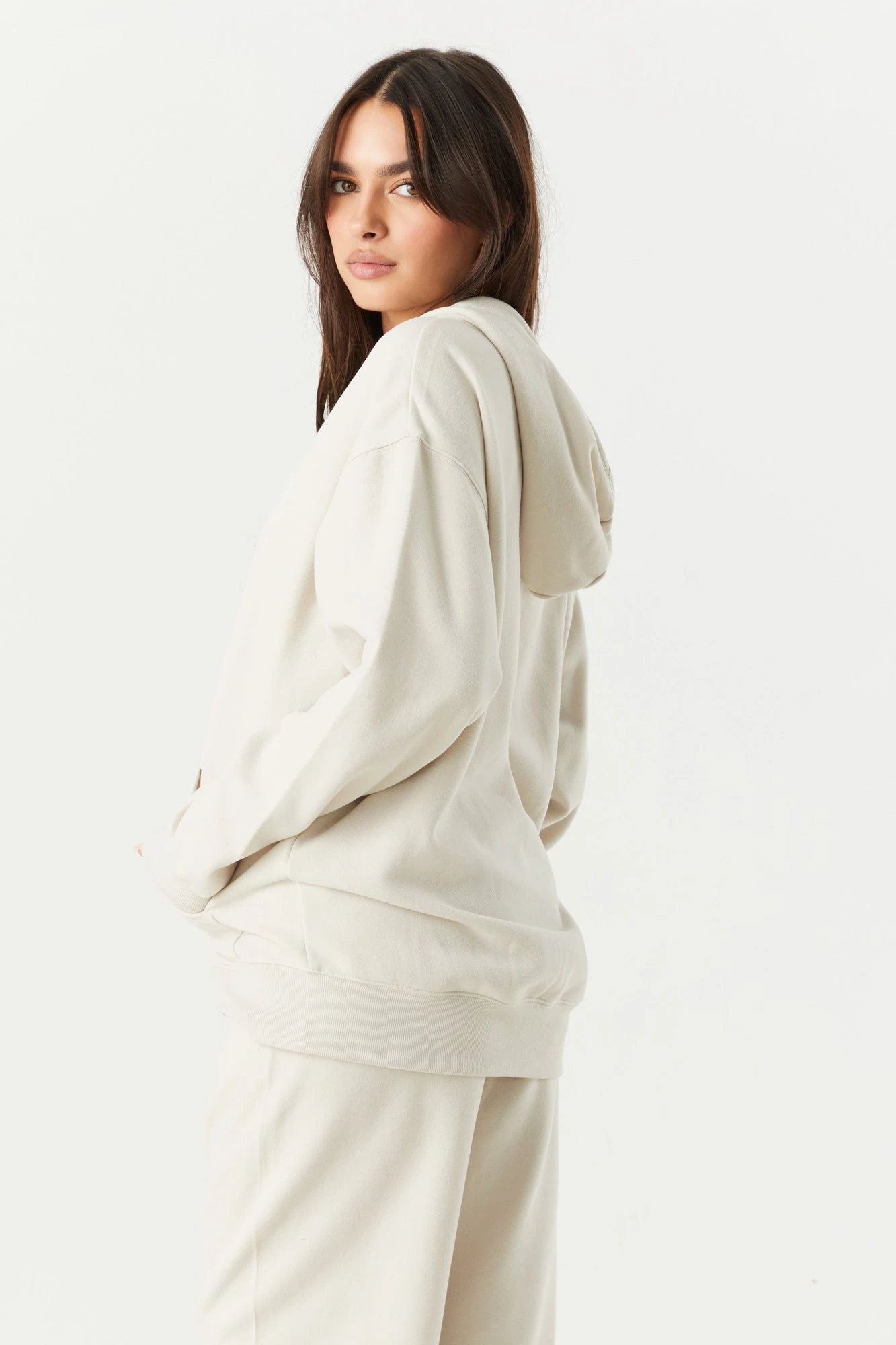 Solid Fleece Oversized Zip-Up Hoodie - Image 5