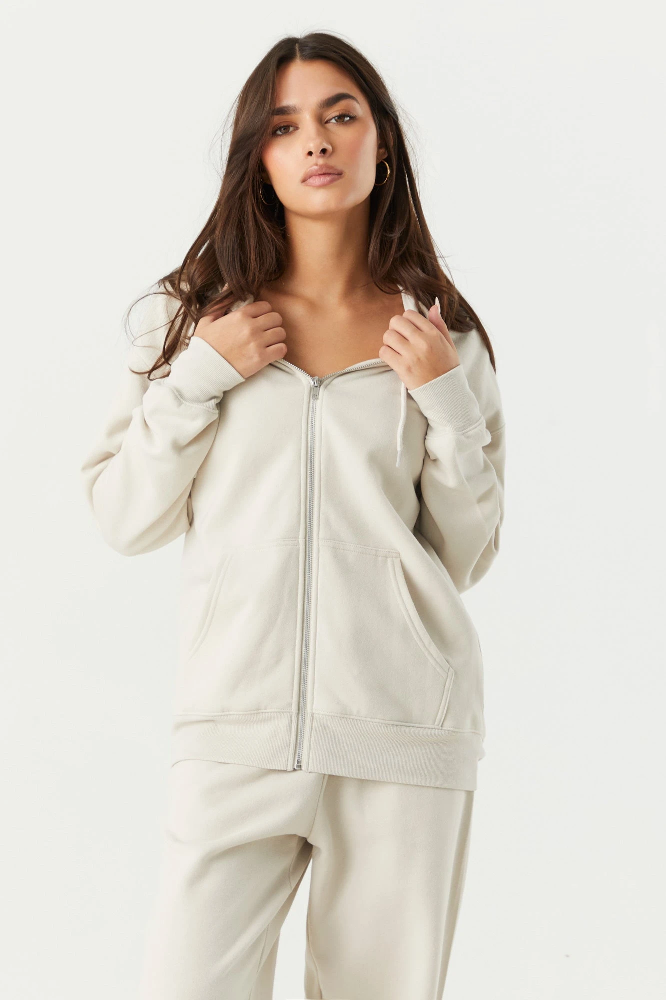 Solid Fleece Oversized Zip-Up Hoodie - Image 4