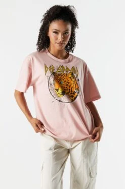 Def Leppard Graphic Boyfriend T-Shirt