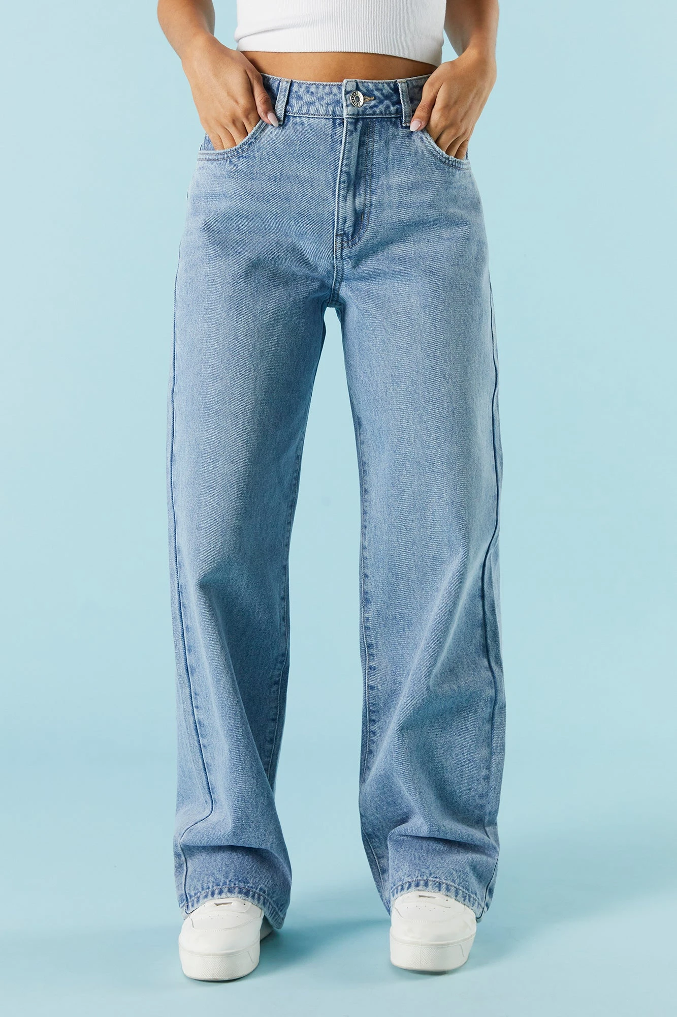 High-Rise Osaka Medium Wash Baggy Jean - Image 2